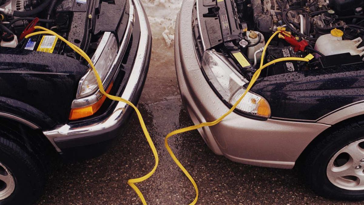 باتری به باتری کردن خودرو چگونه انجام می شود؟ - اتوکلینیک رضایی