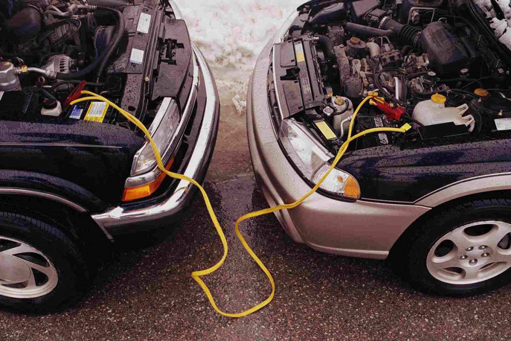 چگونه باتری به باتری کردن خودرو را باید انجام دهیم؟ - اتوکلینیک رضایی