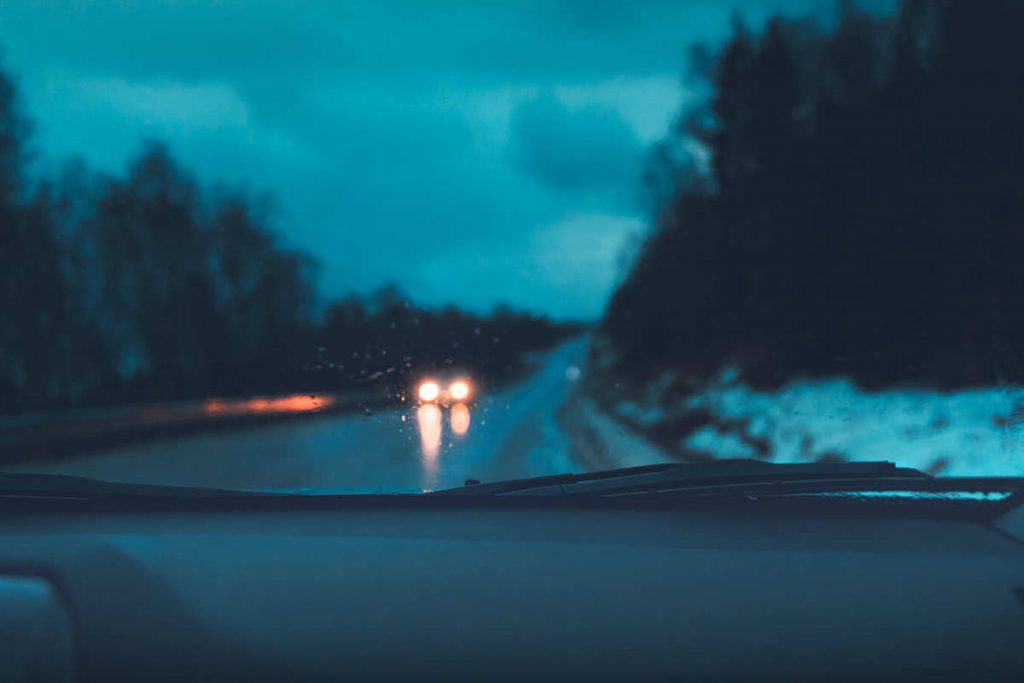 آیا تا به حال رانندگی در شب را تجربه کرده اید – اتوکلینیک رضایی